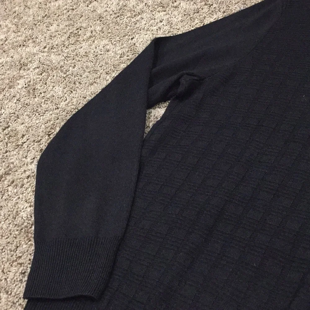 Dockers Men’s Black Dressy Sweater Size M